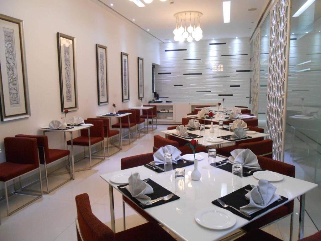 Sapphire Suite Калькутта Экстерьер фото